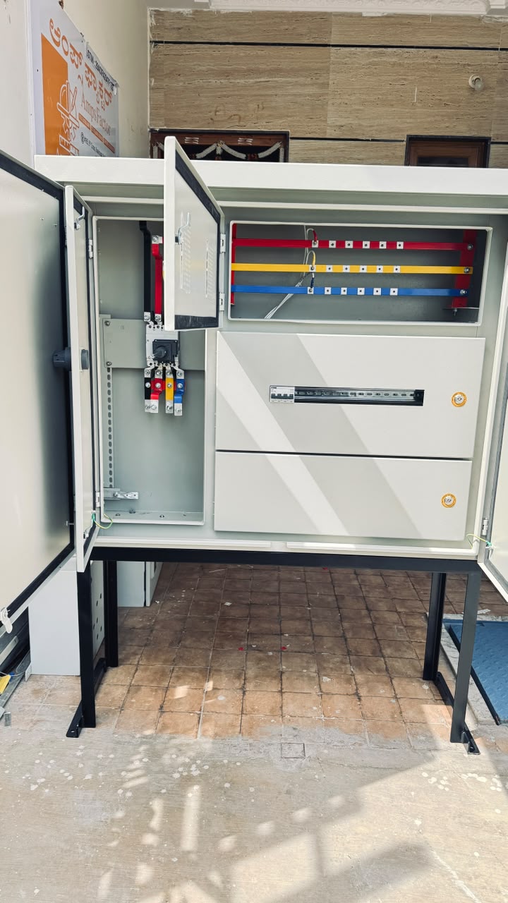 Busbar Chamber Layout